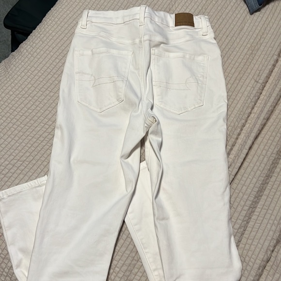 White American Eagle Jeans - Picture 2 of 3